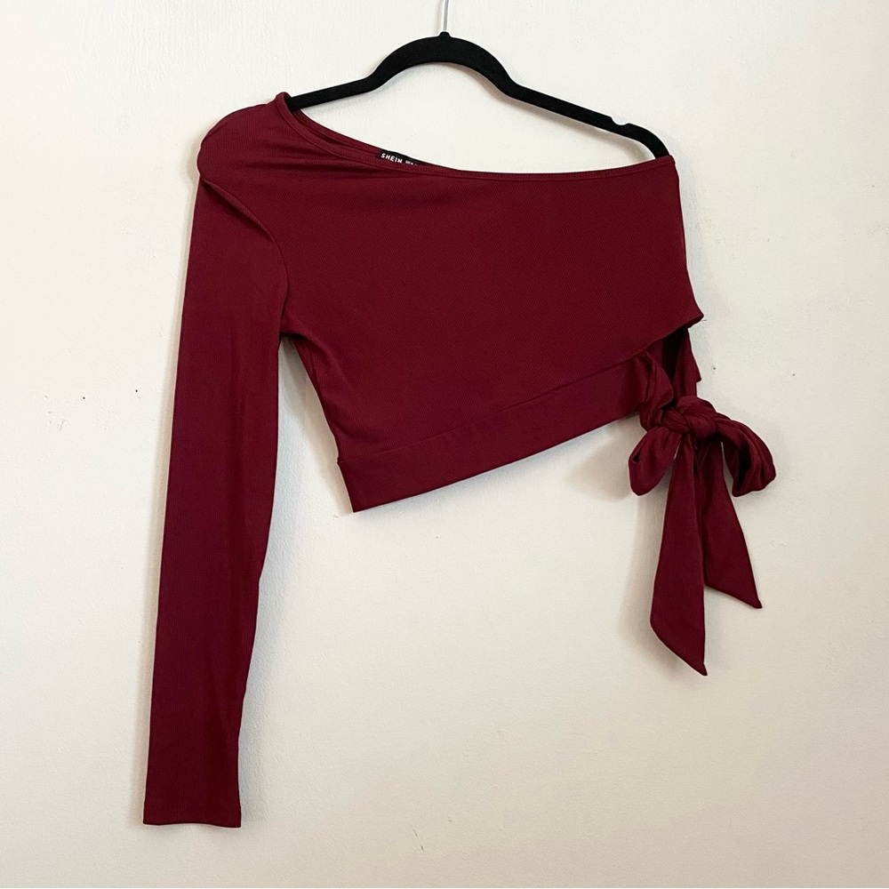 SHEIN Red Asymmetrical Crop Top with Tie Front